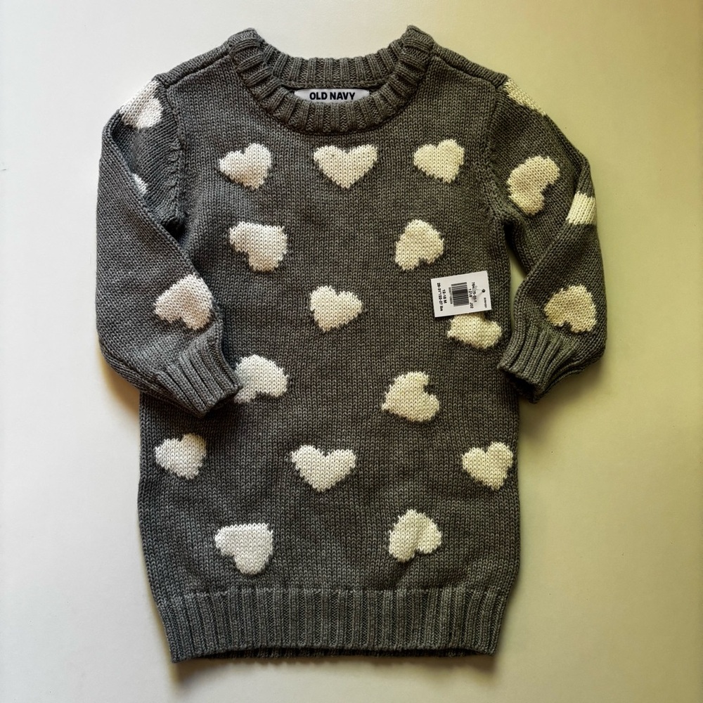 NWT Old Navy Gray Sweater with White Hearts